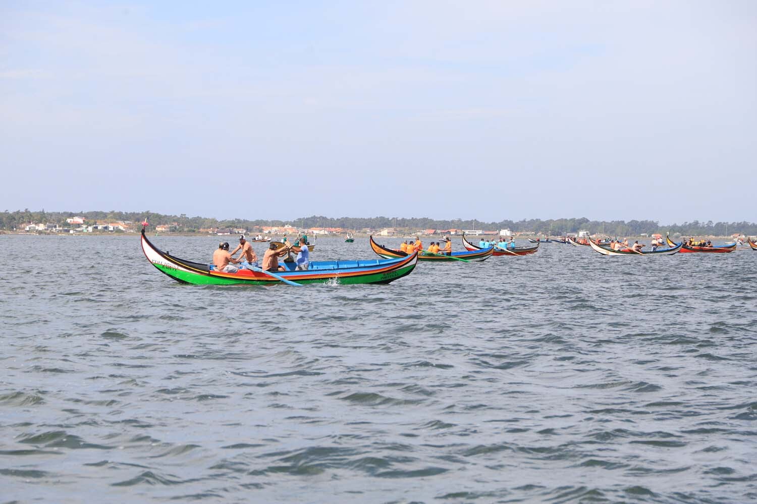 EMBARCAÇÃO DINIS, DO ARRAIS JOSÉ PEDRO MIRANDA VENCEU A CORRIDA DE CHINCHORROS